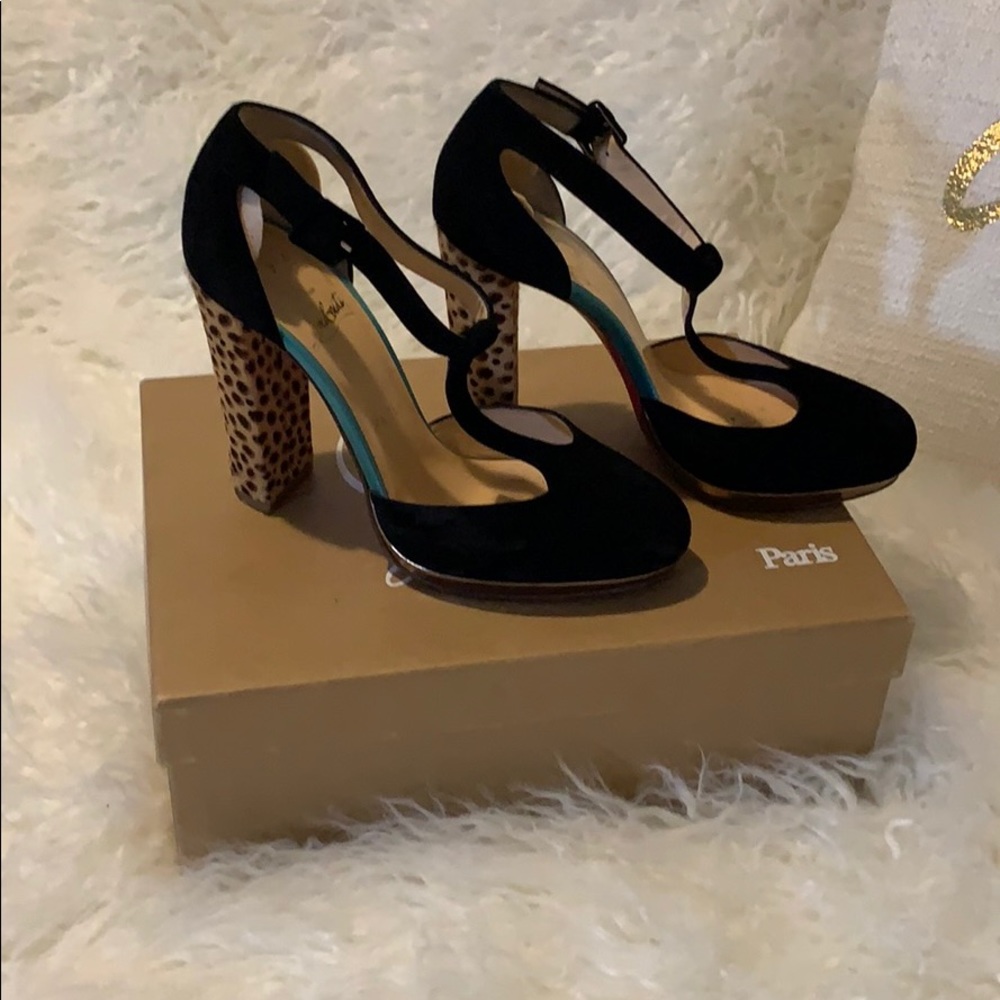 Christian Louboutin Black//Leopard Heels Size 37